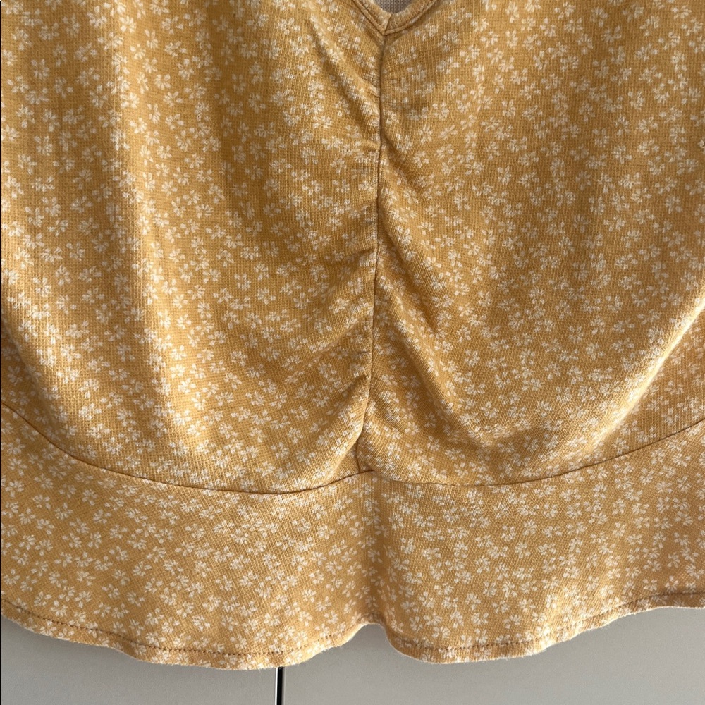 American Eagle Outfitters Mustard Floral Crop Top - L - Picture 3 of 5